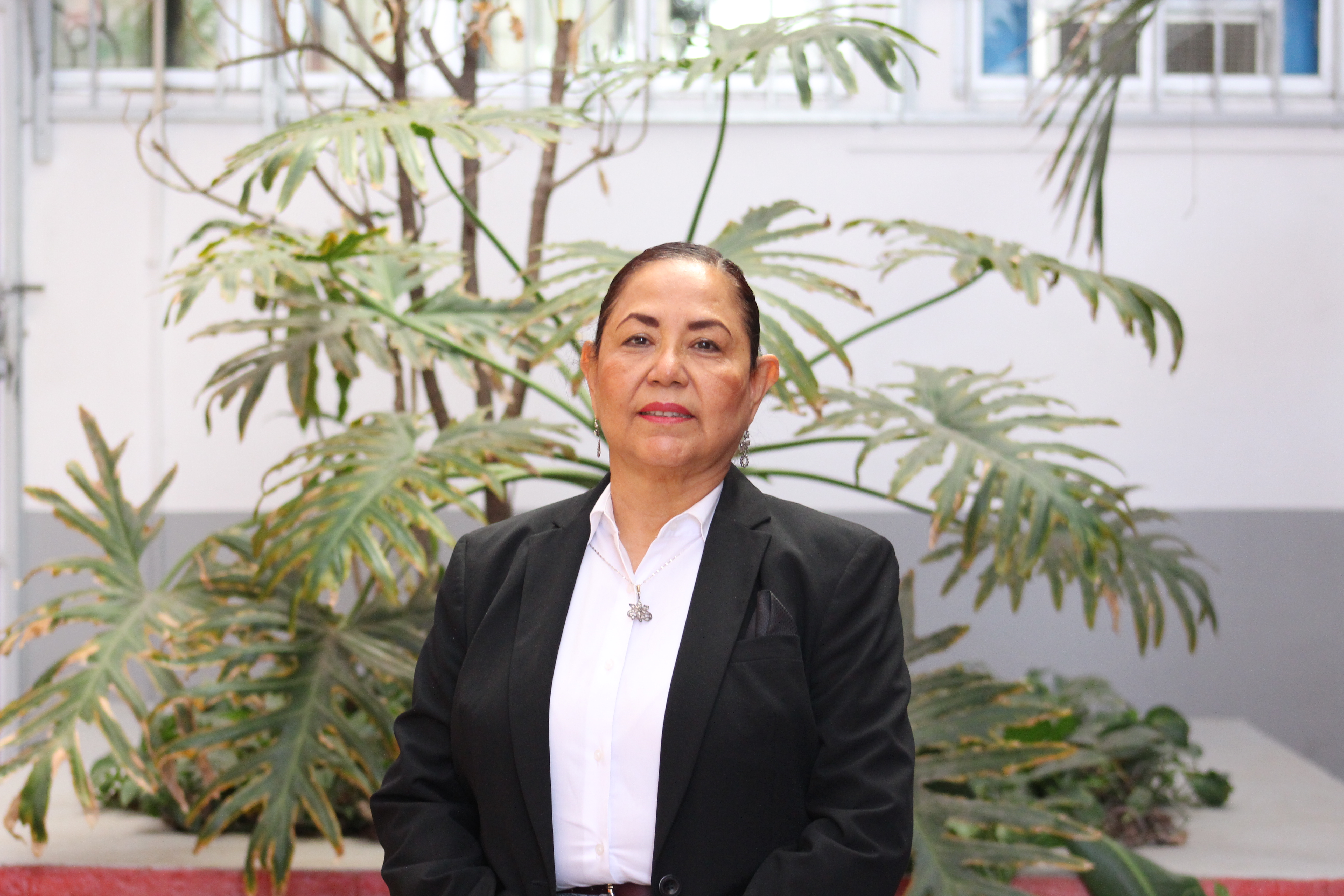 Dra. Natividad Castro Alarcón